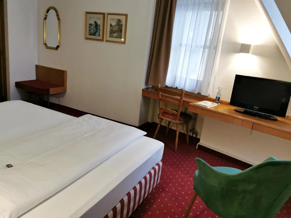 Landhotel Oelmuehle Mombris 2*,  Germany