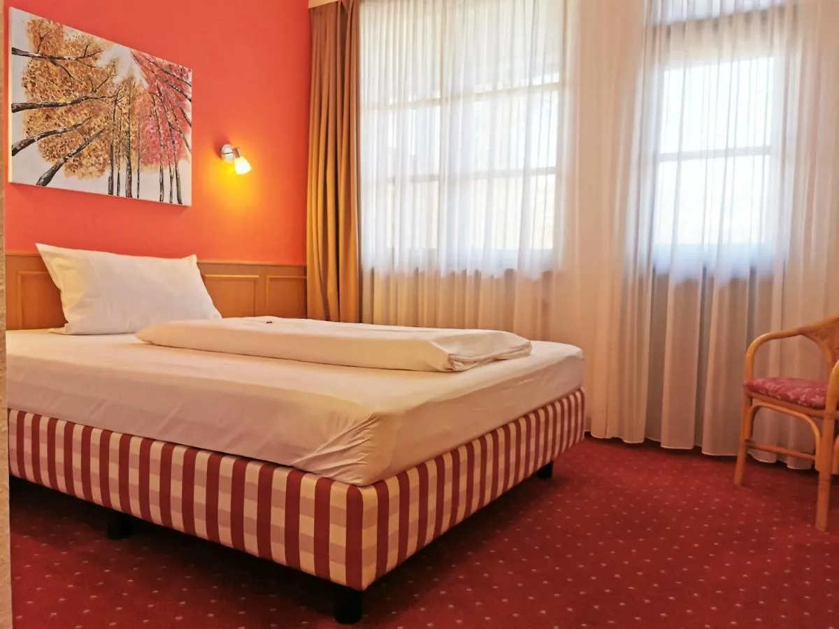 Landhotel Oelmuehle Mombris Hotel